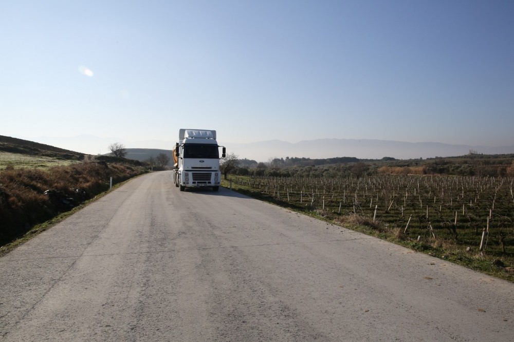 Beton yol uygulamasına yerinde inceleme 