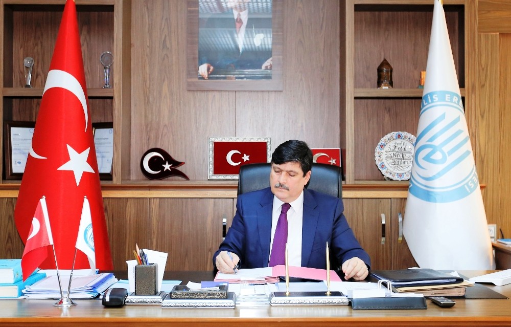 BEÜ’de yeni lisansüstü programlar açıldı 