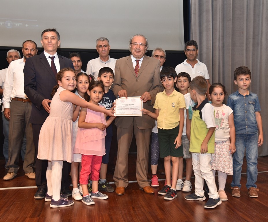 Beyaz bayrak ve beslenme dostu okul programı sertifika töreni yapıldı 