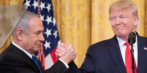 Beyaz Saray’da Türk gazetecilere skandal uygulama!