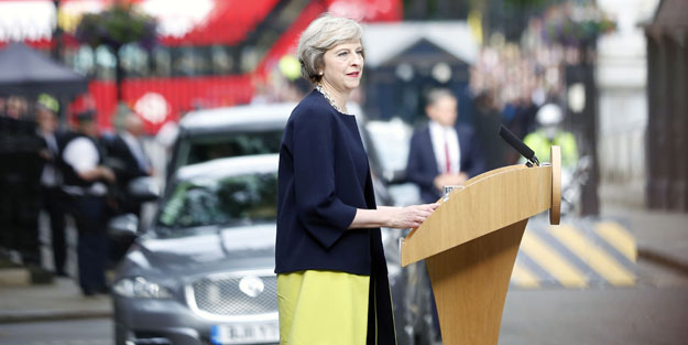 Beyaz Saray'dan Theresa May’e tebrik