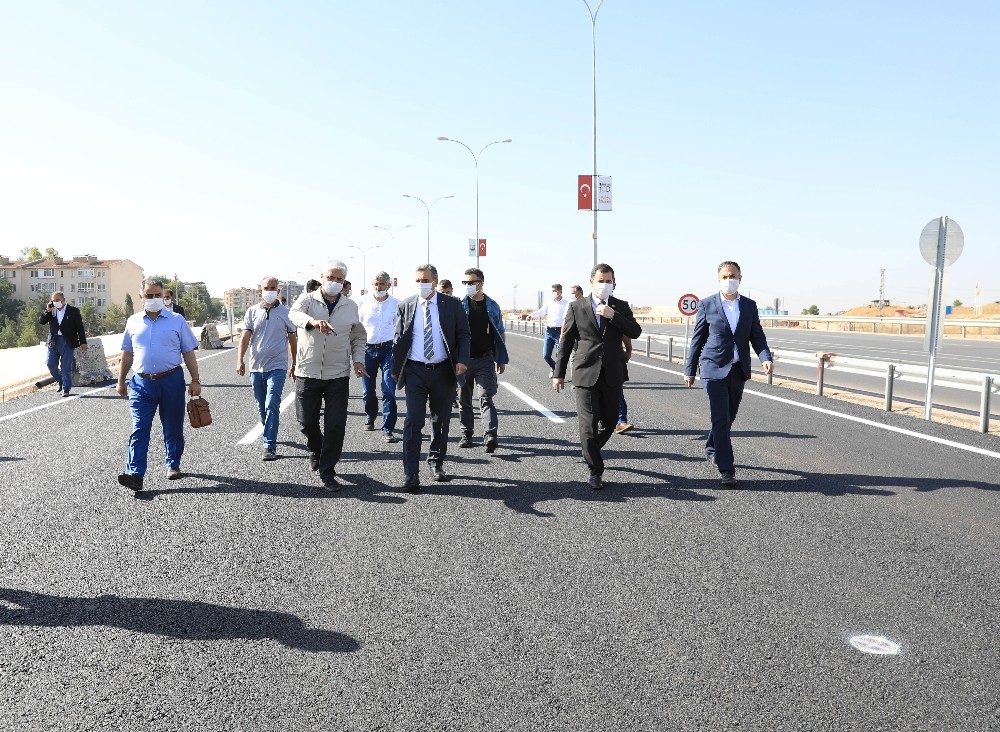 Beyazgül Çevik Kuvvet Köprülü Kavşağını inceledi 