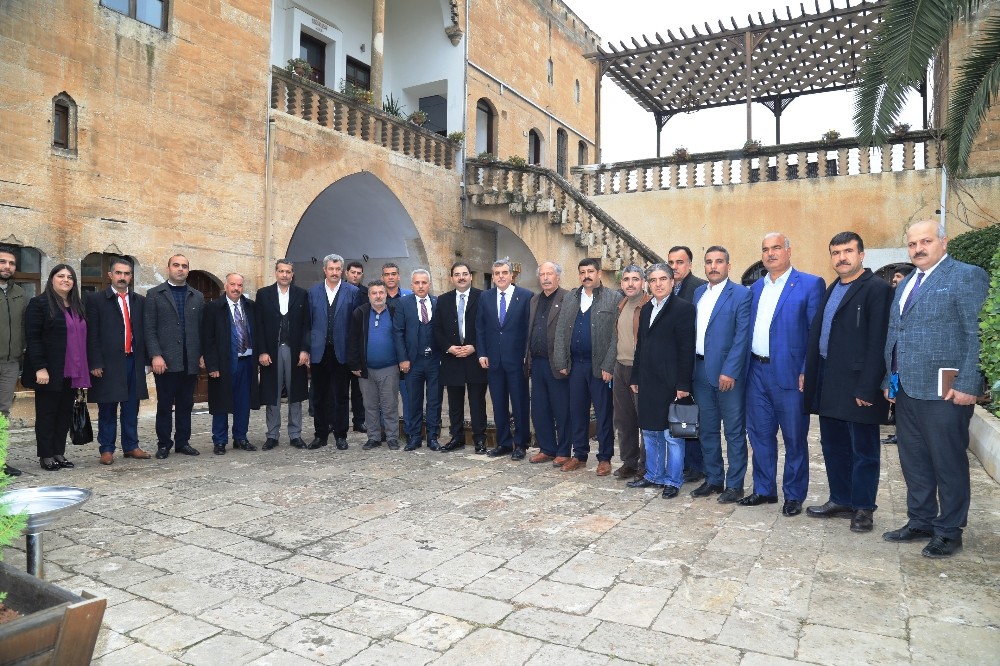 Beyazgül Haliliye’de muhtarlarla bir araya geldi 