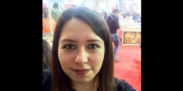 Beyin kanaması geçiren Ayça öğretmen hayatını kaybetti