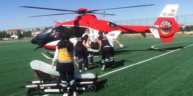 Beyin kanaması geçiren hastaya hava ambulansı!