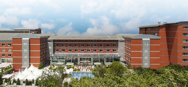 Beykent Üniversitesi öğretim üyeleri alıyor