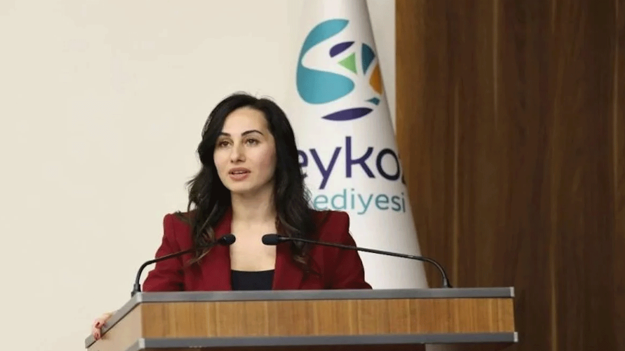 İstanbul'da ilçe belediye başkanı CHP'den istifa etti