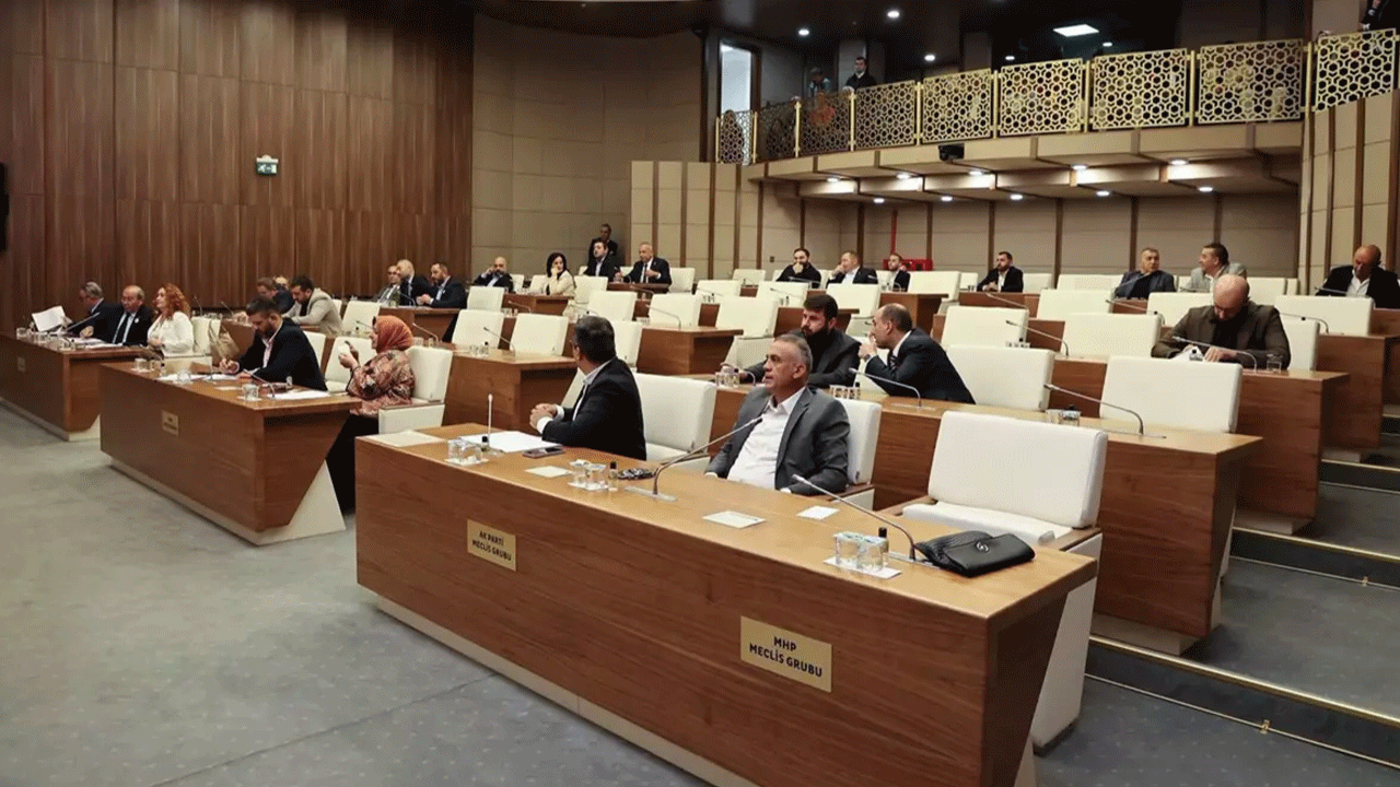 Beykoz Belediyesi'nden flaş karar! Hem istifa hem yeniden üyelik birden