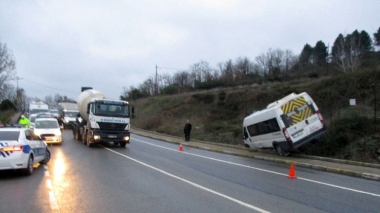 Beykoz’da servis şoförünün tansiyonu düştü! Faciadan dönüldü