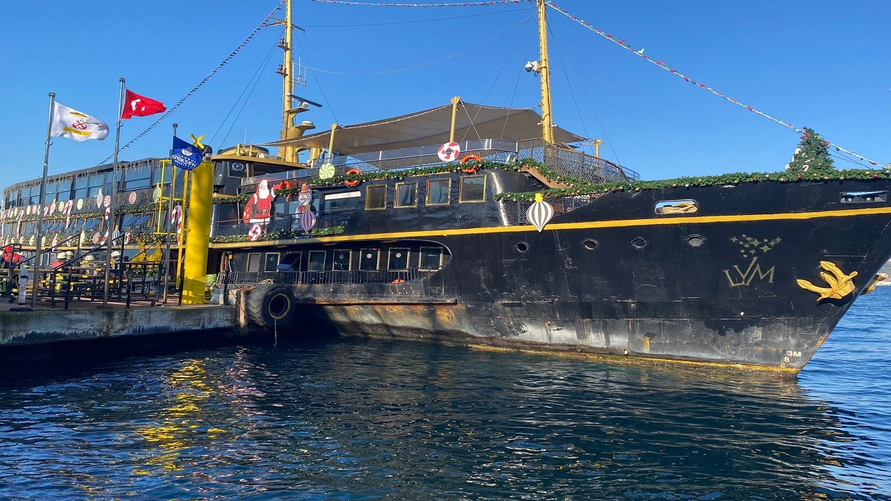 Beylerbeyi'nde korkutan yangın