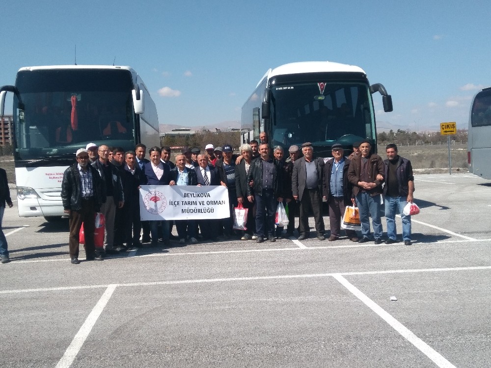 Beylikovalı üreticilere tarım fuarı gezisi 