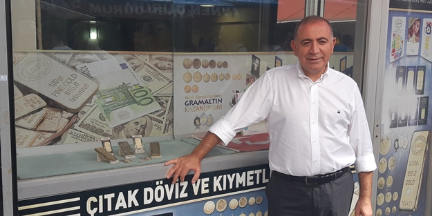 'Beynamaz' Gürsel Tekin'den 'Cuma vakti' algı operasyonu! Esnaftan yalanlama geldi