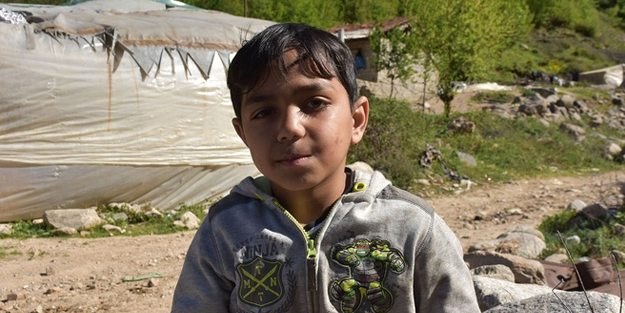 Beyninde tümör bulunan çocuk sağlığına kavuşmak için yardım bekliyor!