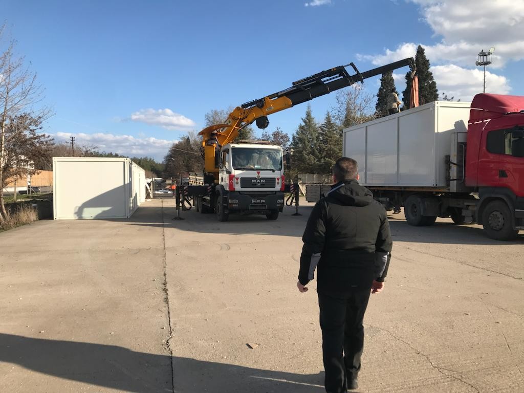 Beyoğlu Belediyesi Depremzedeler İçin 200 Konteyner Ev Kuruyor