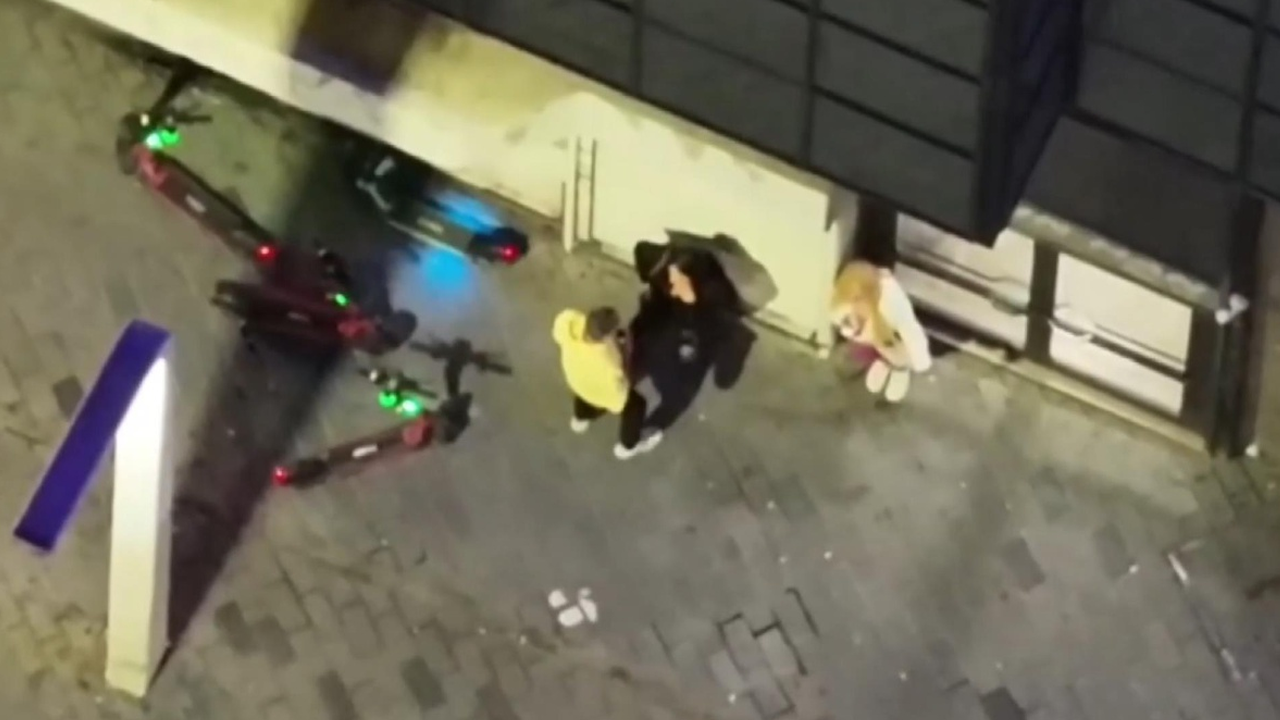 Beyoğlu'nda 17 işletmeye para cezası uygulandı, 2 otel mühürlendi