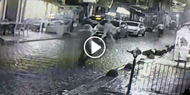 Beyoğlu'nda çatışma anları kamerada