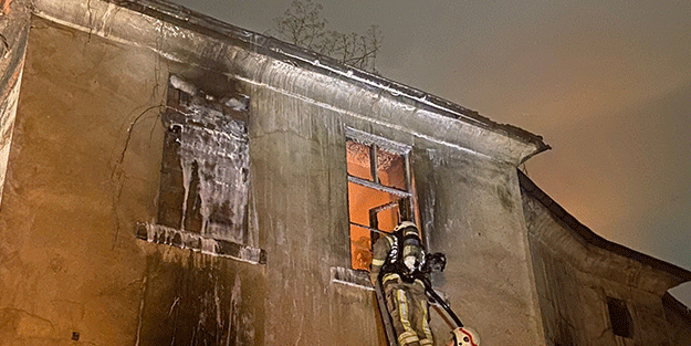 Beyoğlu’nda Ermeni Kilisesi’ndeki yangında ölü sayısı 2’ye çıktı