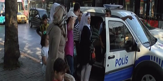 Suriyeli aileyi gündüz vakti soydular