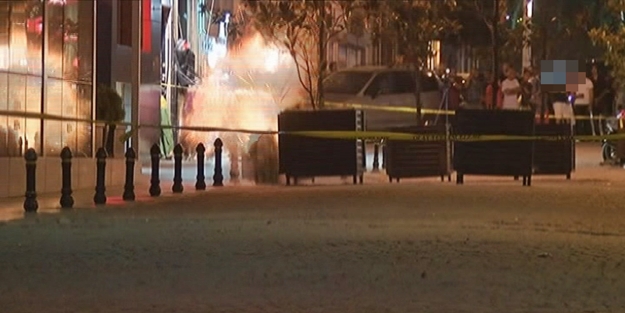Beyoğlu'nda şüpheli paket
