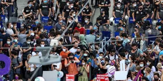 Beyoğlu’ndaki gösteriye polis müdahalesi