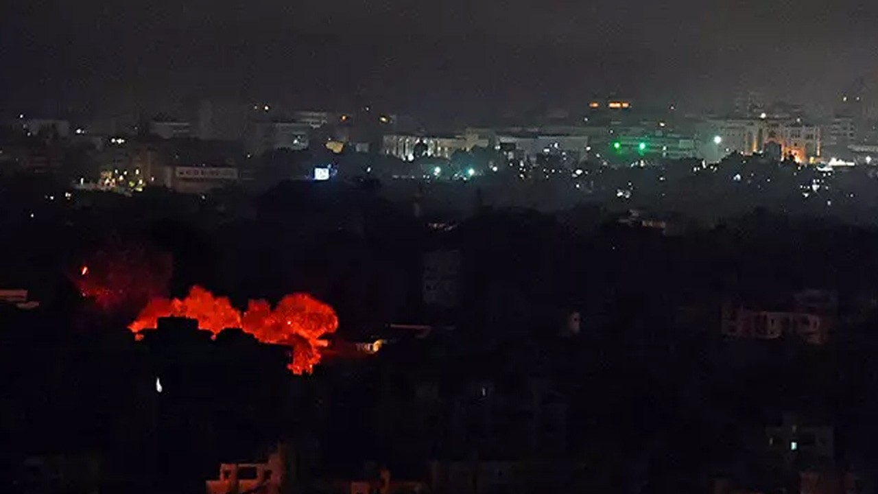 Beyrut'un güneyinde şiddetli patlama
