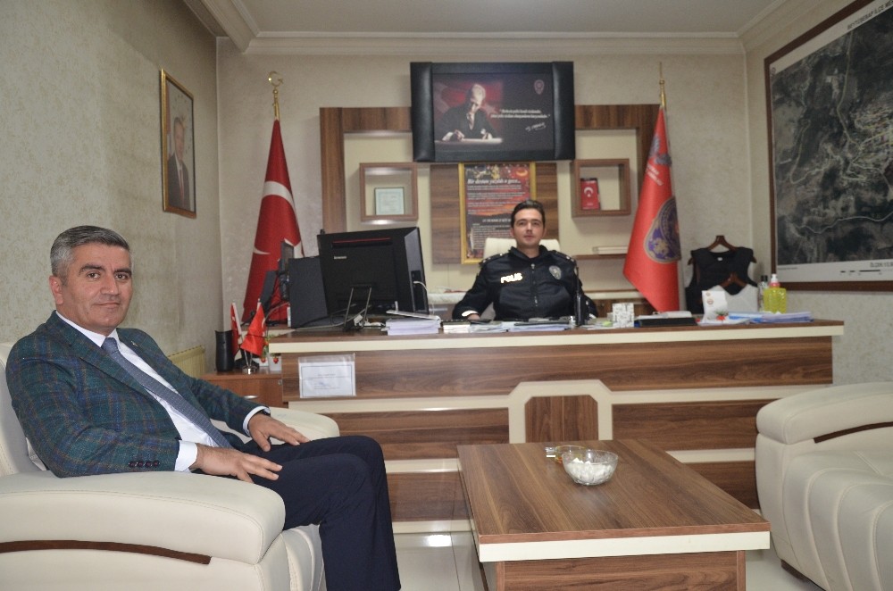 Beytüşşebap Belediye Başkanı Aşan polislerin haftasını kutladı 