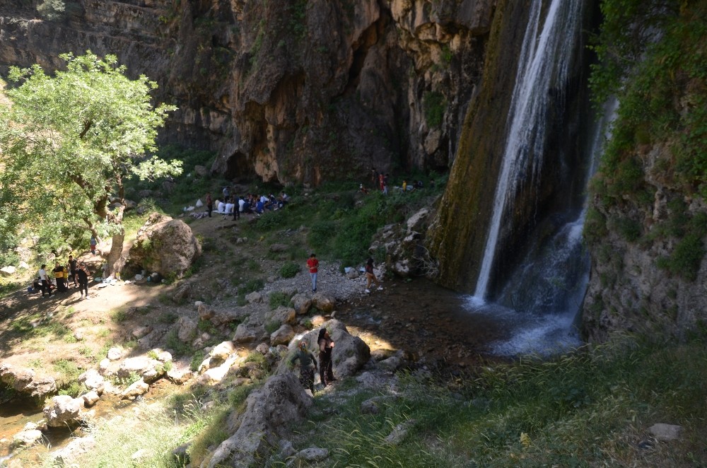 Beytüşşebap’ta sosyal mesafeli piknik 