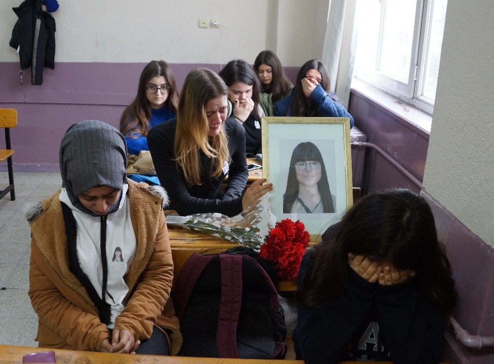 Beyza’nın arkadaşları da gözyaşlarını tutamadı 