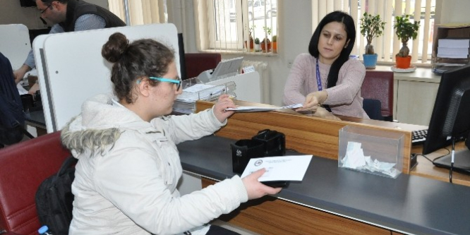 Balıkesir’de 15 bin kişi yeni kimlik başvurusu yaptı