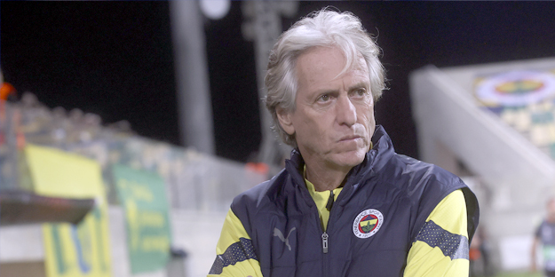 Bi düşün Jesus'un yakasından artık! Bıktık yahu...