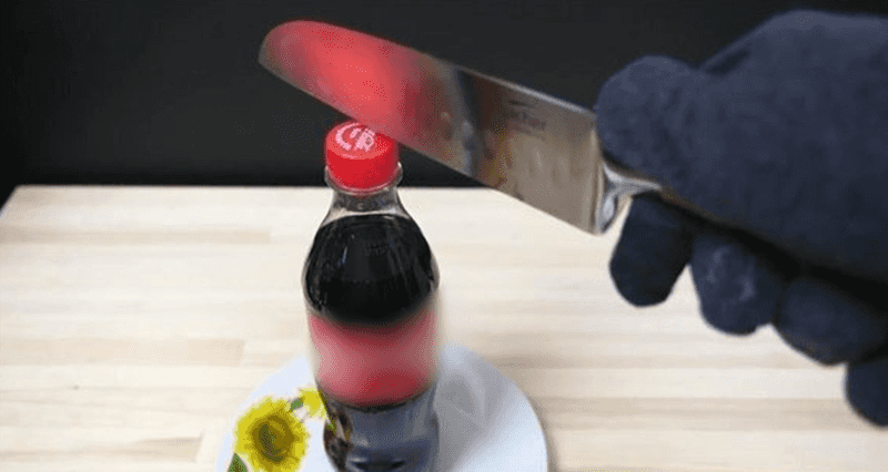 Bıçağı 1000 derece ısıtan adam ilginç deneylere imza attı