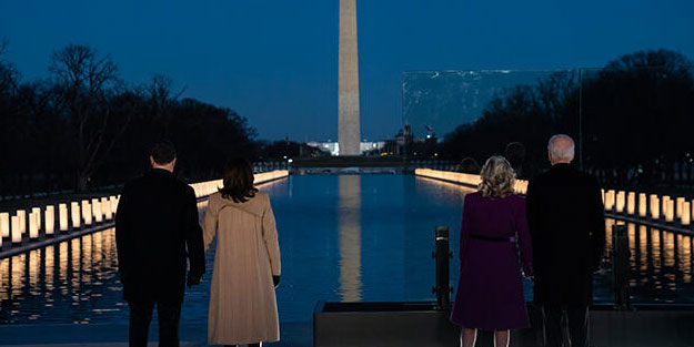 Biden koronavirüsten ölen 400 bin Amerikalıyı andı