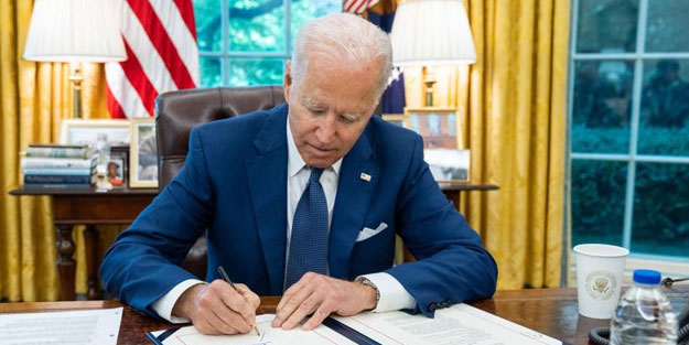 Biden'dan İsveç ve Finlandiya'ya NATO onayı
