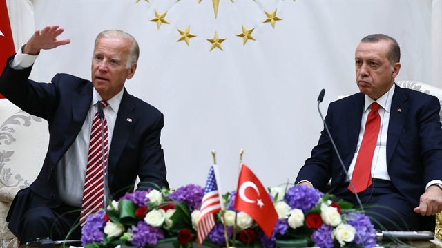 Başkan Yardımcısı Biden'ın beden dili ne anlatıyor?