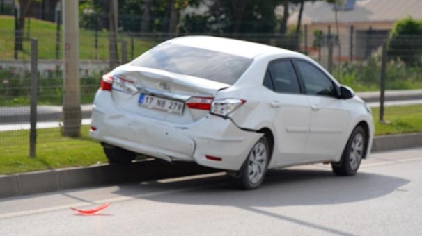 Biga'da otomobil ile TIR çarpıştı: 1 yaralı
