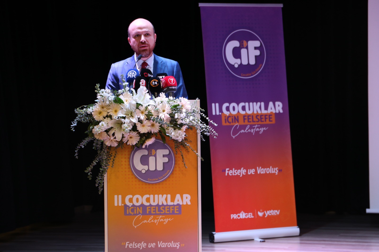 Bilal Erdoğan: Çocuklar için felsefe dersi muhakeme yeteneğini geliştiriyor