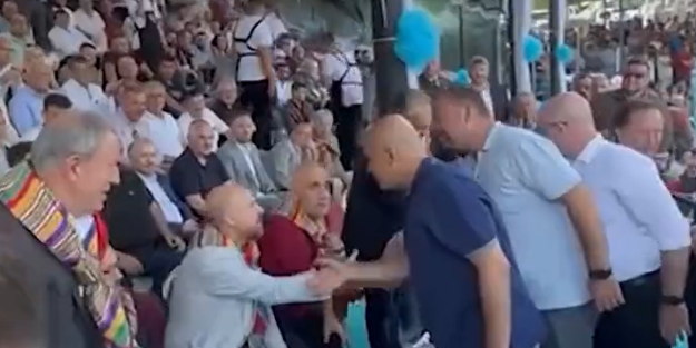 Bilal Erdoğan'dan İYİ Partili Turhan'a tarihi ayar! Baktı kaldı