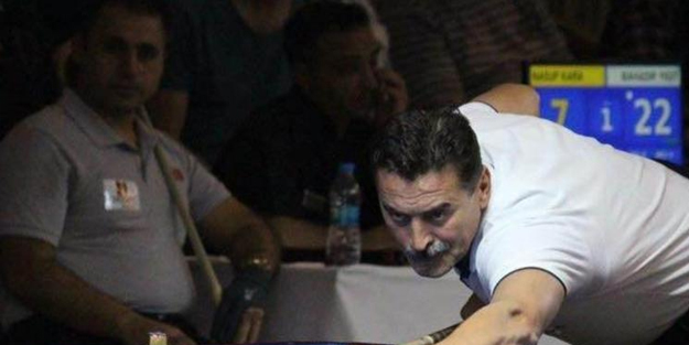 Bilardo şampiyonu, yaşam savaşını kaybetti
