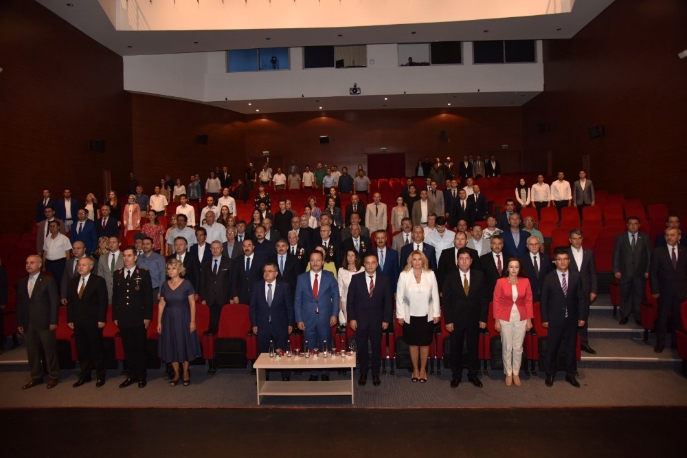 Bilecik’in kurtuluş törenlerine katılım oldukça az 