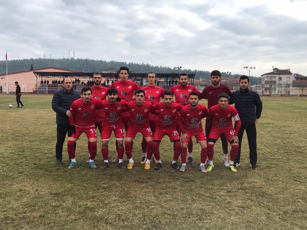 Bilecikspor 3 puanı 7 golle aldı 