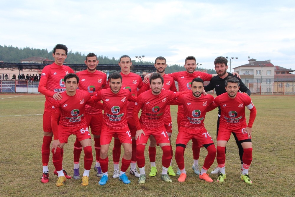 Bilecikspor rahat kazandı 