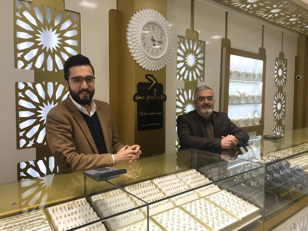 Bilecik’te altın karaborsaya düştü 