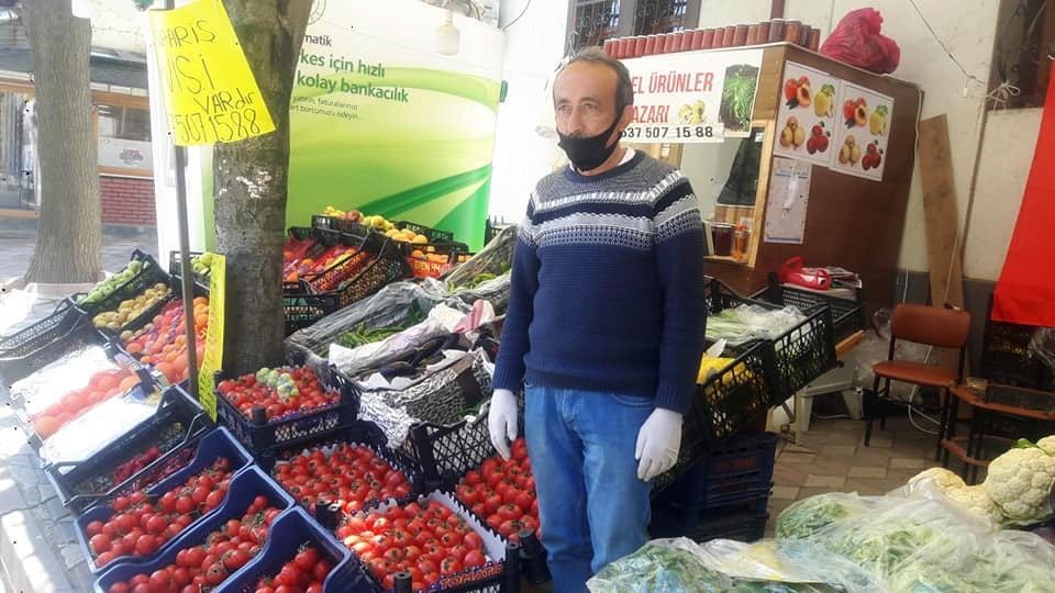 Bilecik’te ’askıda meyve sebze’ kampanyası başlatıldı 