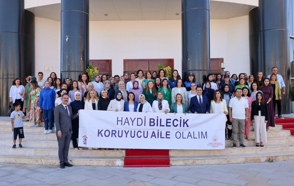 Bilecik'te ‘Toplum Kalkınmasında Gönül Elçileri Projesi’ etkinliği yapıldı