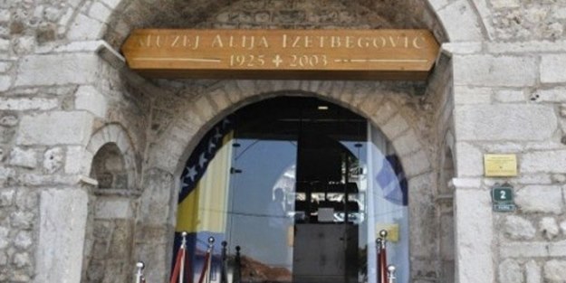 'Bilge Kral' İzzetbegoviç Müzesi açıldı