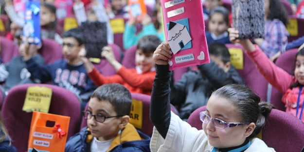 Bilgievleri kitap kardeşleri yeniden buluştu