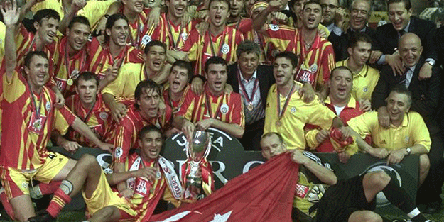 Galatasaray'ın efsane futbolcusu Popescu ile ilgili casusluk skandalı