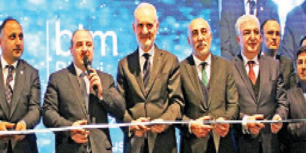 Bilgiyi Ticarileştirme Merkezi’nin açılışını yaptı! “Savunmada gıptayla bakılan yeniliklere imza atacağız”