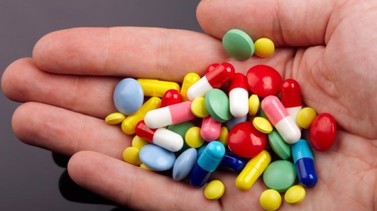 Bilim adamlarından antibiyotik uyarısı