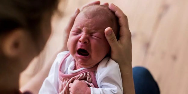 Bilim insanları açıkladı... İşte ağlayan bebeği sakinleştirmenin en iyi yolu